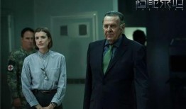 超能泰坦在线观看,在线观看，揭秘未来战争机器的崛起